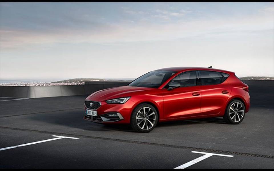 η-seat-λανσάρει-το-νέο-leon-2360794