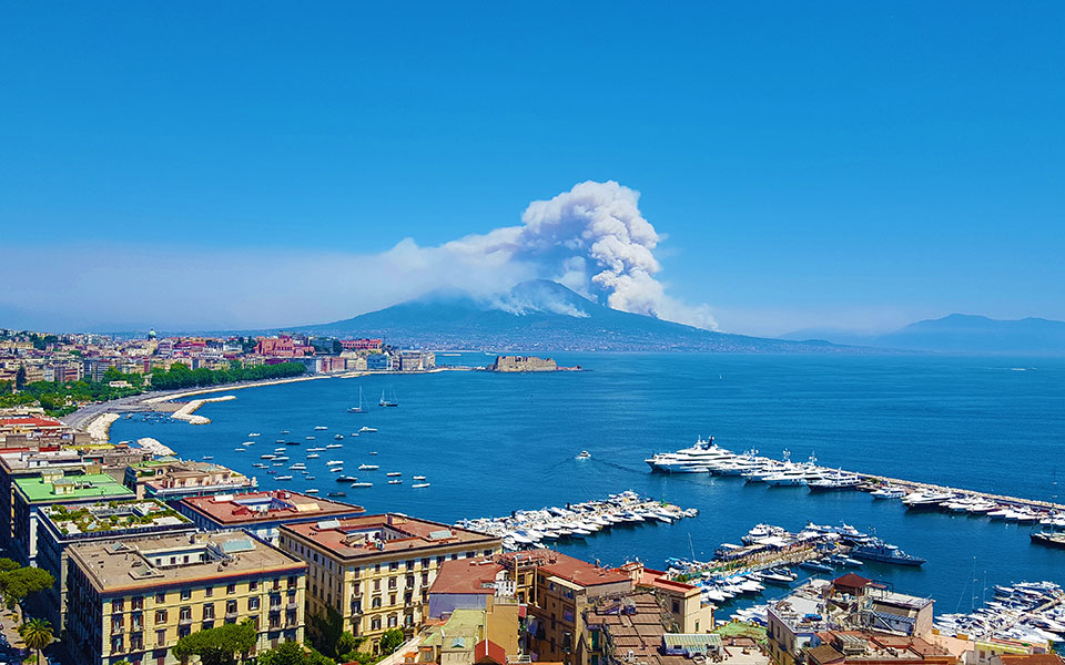 η-έκρηξη-του-βεζούβιου-το-79-μ-χ-μετέτρεψ-2359669