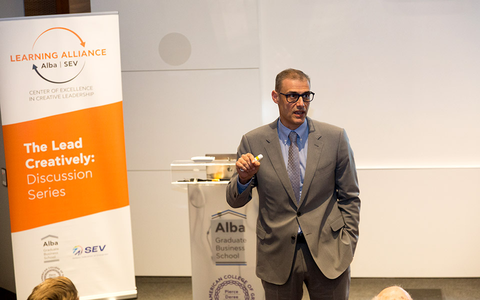 δημιουργική-ηγεσία-κλειδί-για-τη-μακρ-2362537