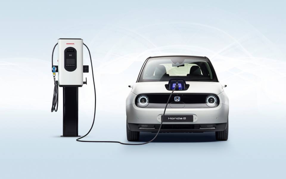 η-honda-παρουσιάζει-τη-σειρά-etechnology-στην-έκθεση-2365925