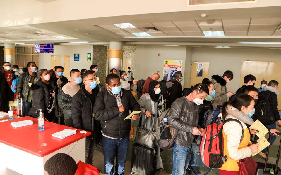 κορωνοϊός-κίνα-114-νέοι-θάνατοι-και-394-νέα-2364542