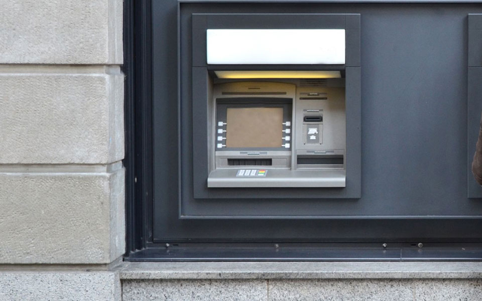 θεσσαλονίκη-έκρηξη-σε-ατμ-τα-ξημερώμα-2362796