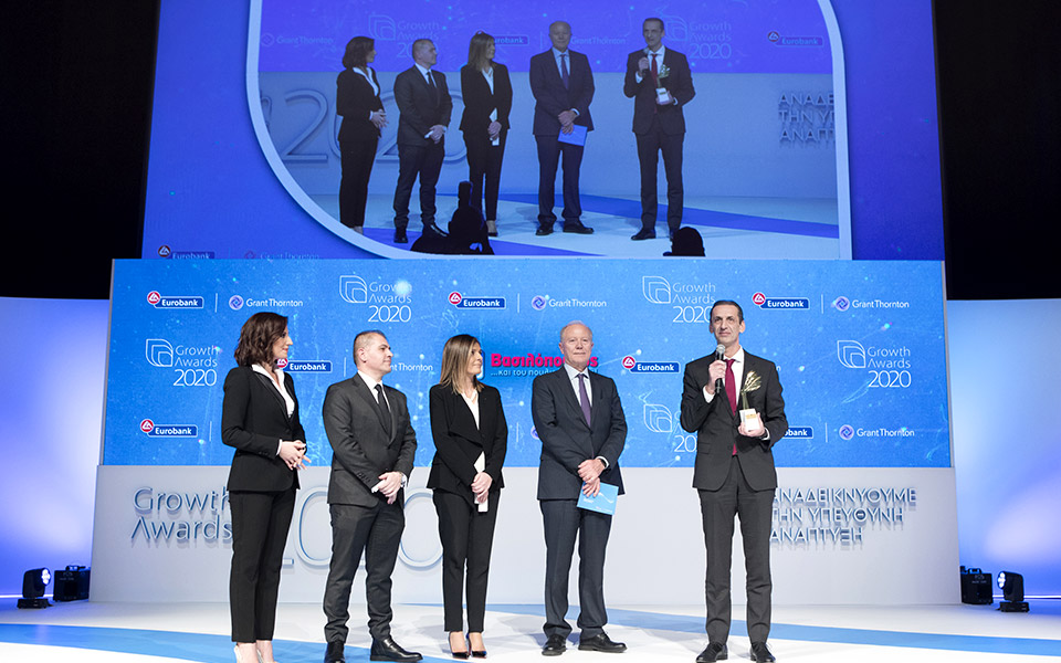 τέσσερα-κορυφαία-βραβεία-για-την-αβ-βα-2365876