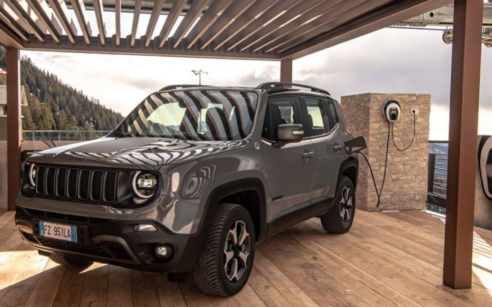 h-fiat-chrysler-automobiles-δίνει-λύση-στην-οικιακή-φόρτιση-2365706