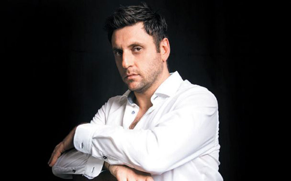 ενα-εικοσιτετράωρο-με-τον-ηθοποιό-γιώ-2365946