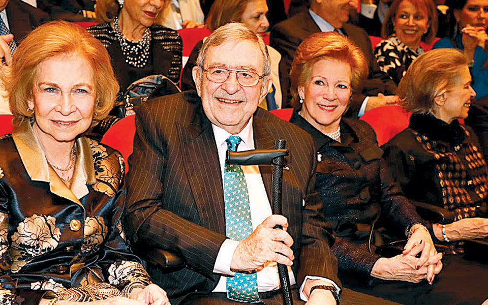 η-βασίλισσα-φρειδερίκη-μας-ξανασυστή-2362348