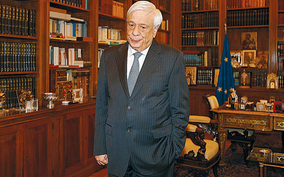 ο-ρόλος-του-προκόπη-παυλόπουλου-στο-δη-2363361