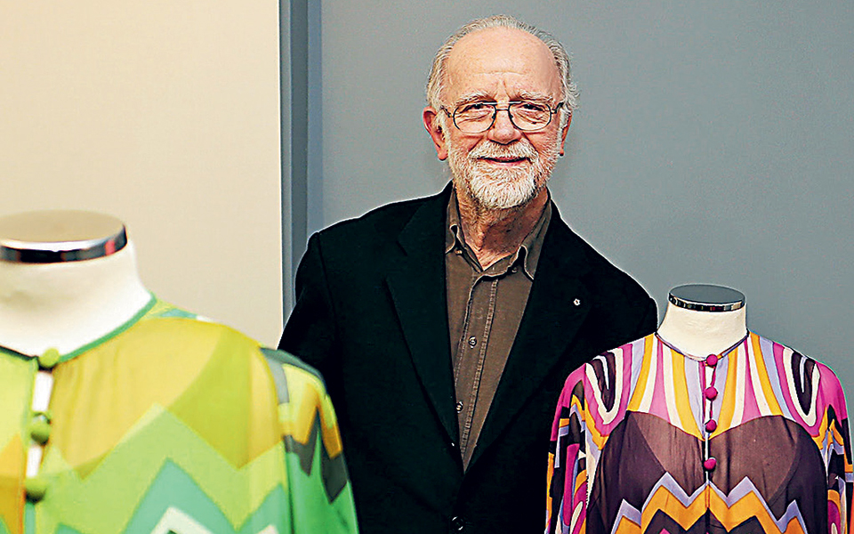 γ-τσεκλένης-aκούραστος-ασυμβίβαστος-2361255