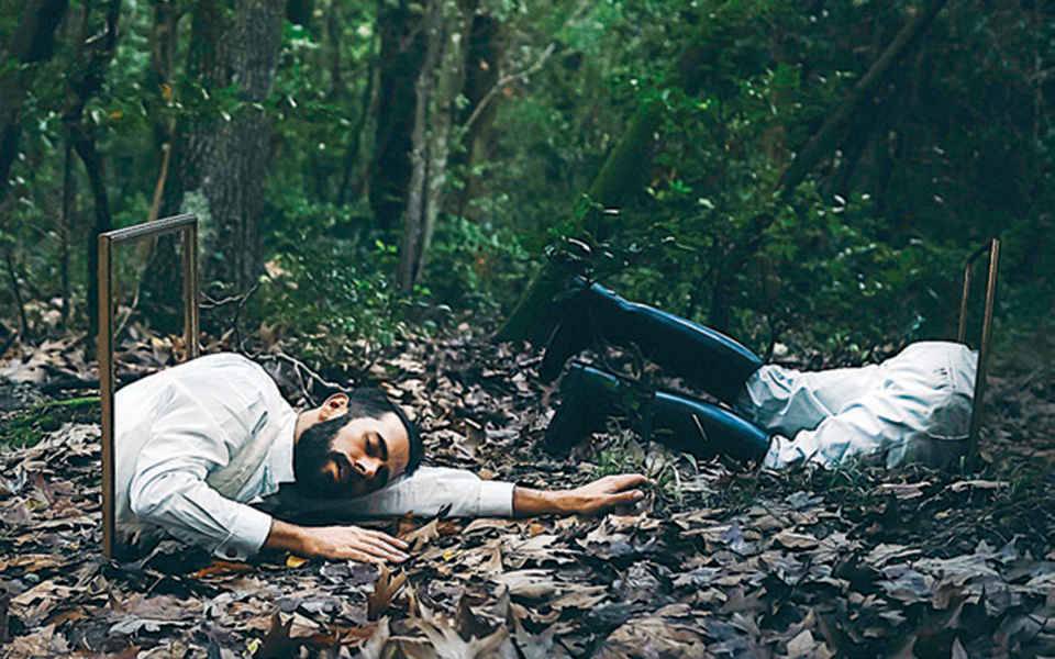 ενα-σκοτεινό-μιούζικαλ-στα-βάθη-του-δ-2362163