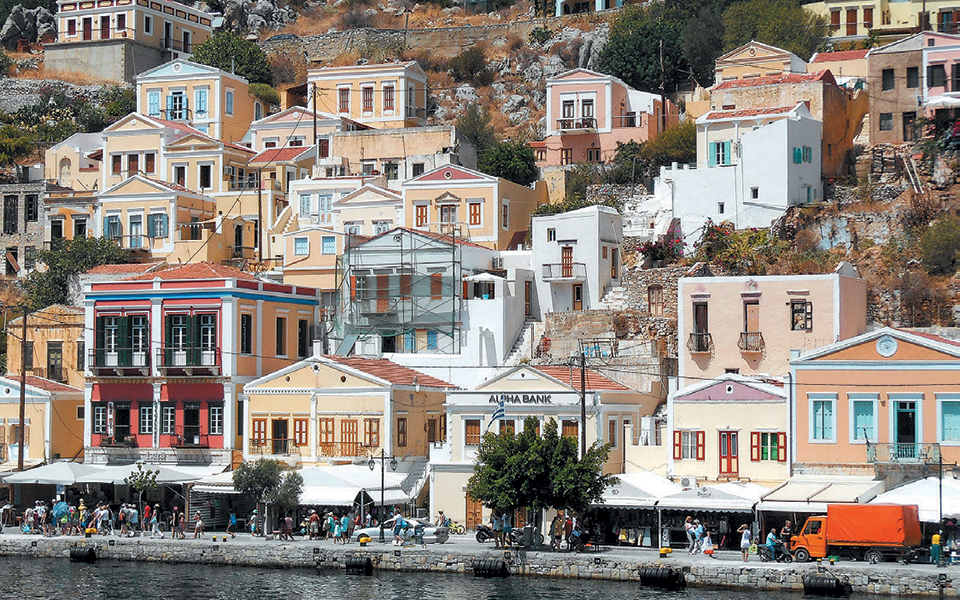 τουρισμός-και-airbnb-απογειώνουν-το-real-estate-σε-όλ-2361745