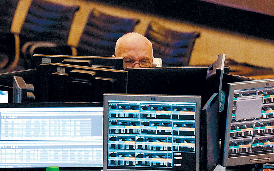 πτώση-087-στο-χ-α-λόγω-πιέσεων-από-τις-διεθ-2362613