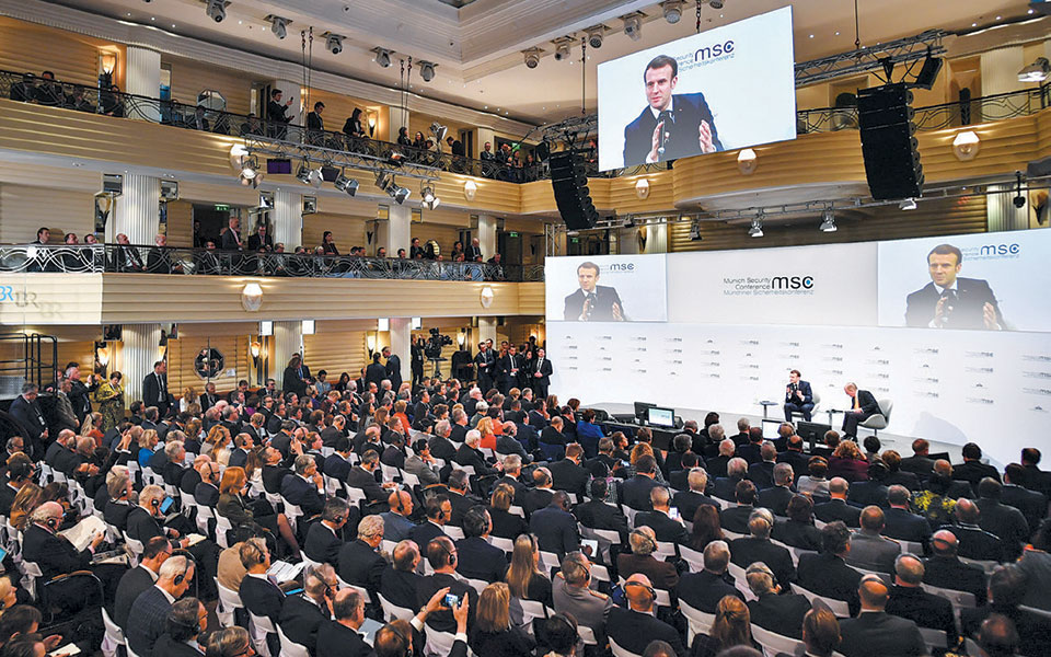 το-στοίχημα-του-μακρόν-για-μια-κυρίαρχ-2364997