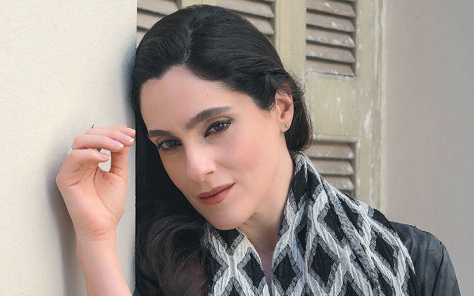 ενα-εικοσιτετράωρο-με-την-ηθοποιό-εύα-2365082