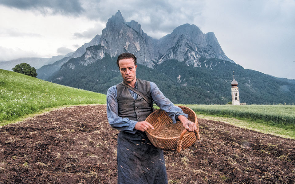 οταν-οι-αξίες-ζωής-μάχονται-τη-θηριωδί-2363307