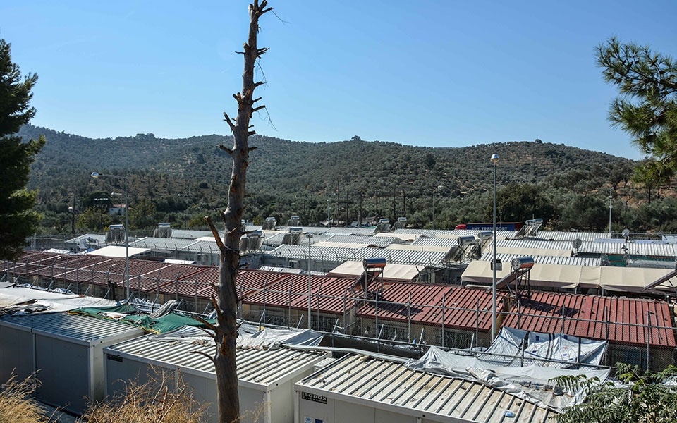 επιχείρηση-αποκλιμάκωσης-στα-νησιά-2365665