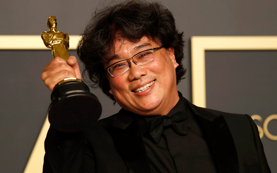 μπονγκ-τζουν-χο-κατά-την-παραλαβή-του-ο-2362520