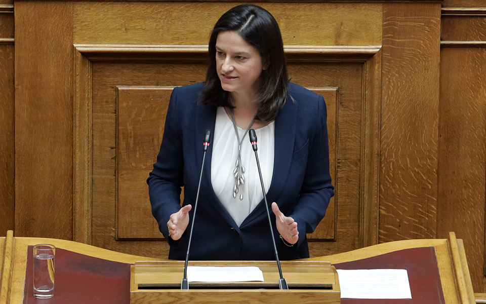 ν-κεραμέως-γιος-καθηγήτριας-του-σχολε-2363187