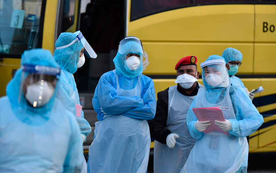 περιμένοντας-τον-νέο-κορωνοϊό-2361542