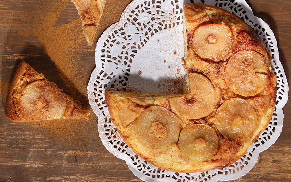 μηλόπιτα-αναποδογυριστή-2365369