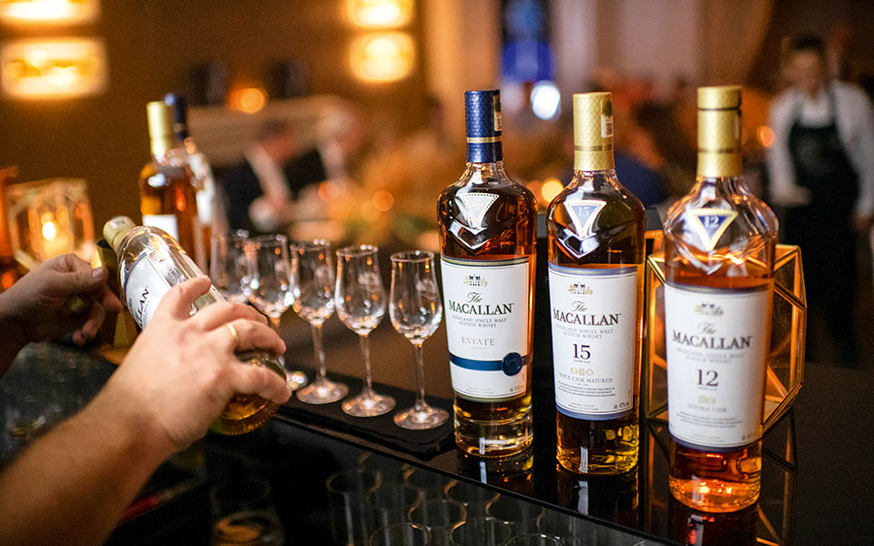 ας-πιούμε-ουίσκι-2362158