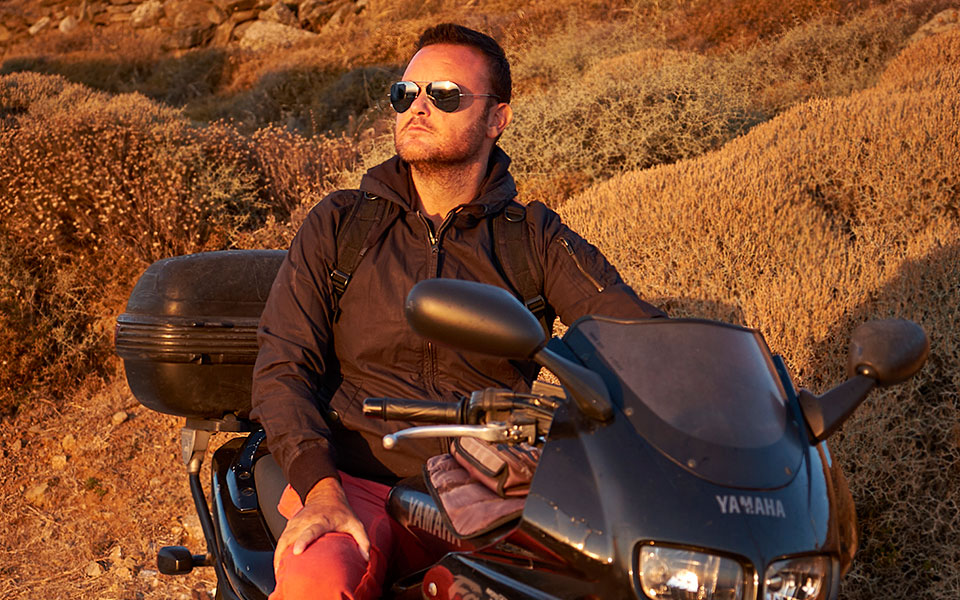 ενα-εικοσιτετράωρο-με-τον-ηθοποιό-γιώ-2361373