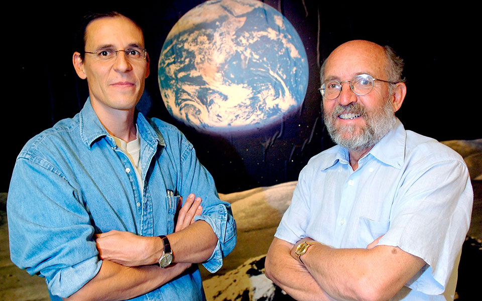 οι-πολλαπλοί-κόσμοι-του-επίκουρου-2362258