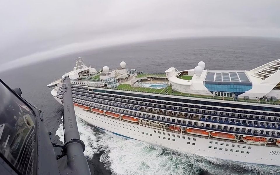 ηπα-21-κρούσματα-του-κορωνοϊού-στο-κρου-2367032