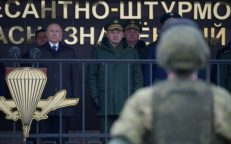 πούτιν-κανείς-δεν-θα-πρέπει-να-διανοεί-2366190