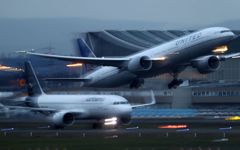 reuters-h-lufthansa-καθηλώνει-150-αεροσκάφη-της-λόγω-κορ-2366598