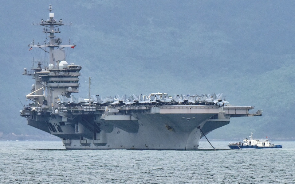 καραντίνα-εν-πλω-για-5-000-ναύτες-στο-ρούζβ-2371281