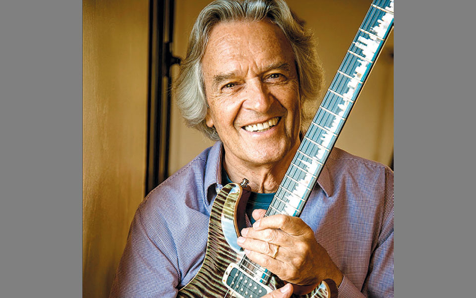 τζαζ-ήχοι-και-ινδική-παράδοση-2370100