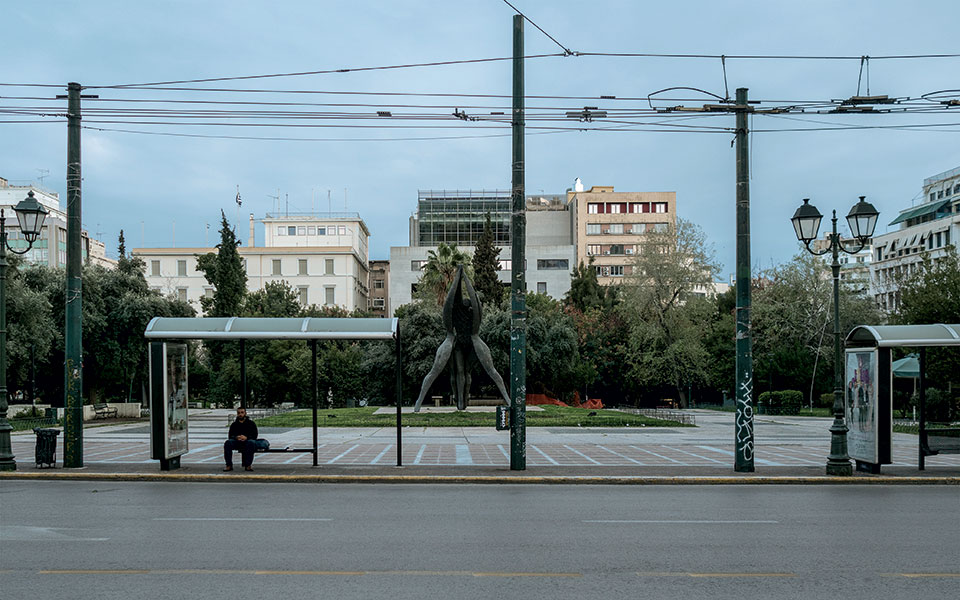 όταν-άδειασαν-οι-δρόμοι-2370130