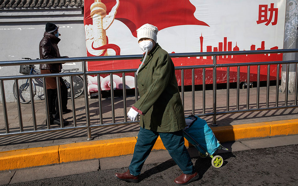 κορωνοϊός-με-εισαγόμενα-κρούσματα-2366293