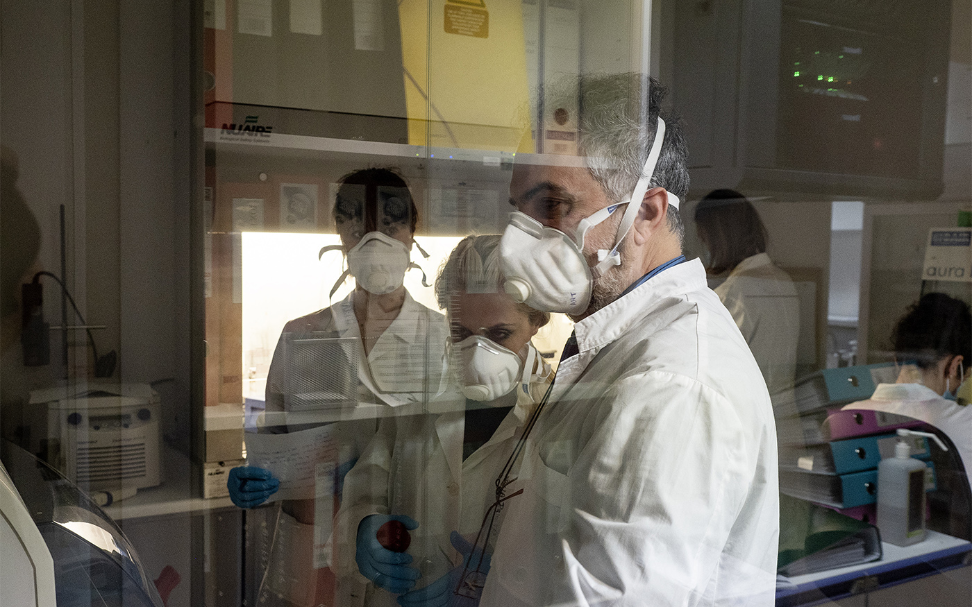 ανιχνευτές-του-ιού-στην-πρώτη-γραμμή-2369777