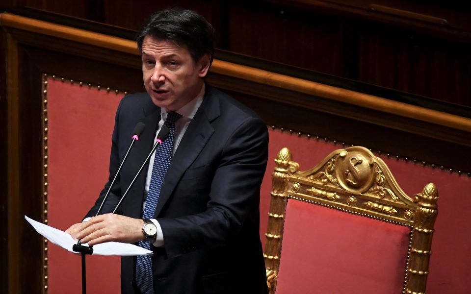 τζ-κόντε-με-την-μέρκελ-είχα-σκληρή-και-2370854