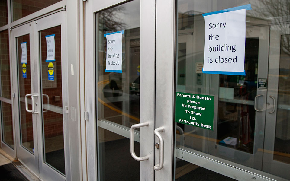 κορωνοϊός-ηπα-μεγάλα-πανεπιστήμια-σ-2367952