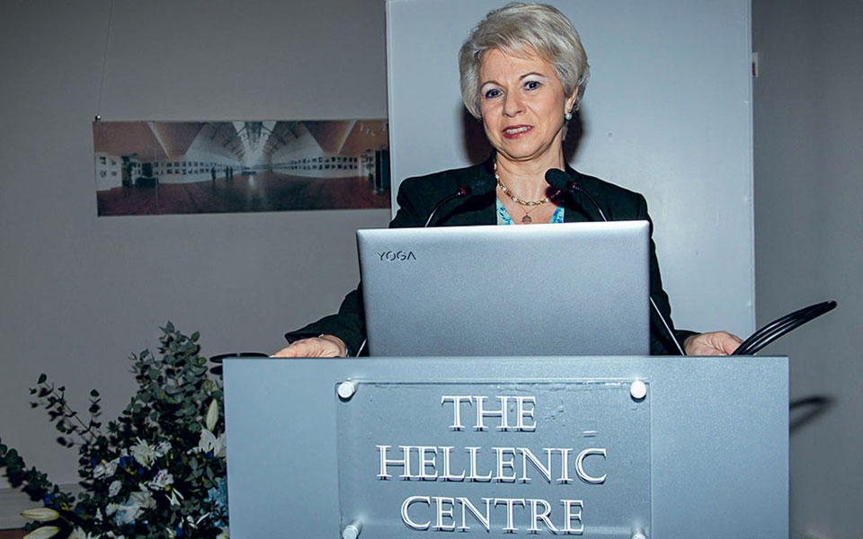 μια-διάλεξη-για-την-αρχαία-τενέα-γοητε-2369756