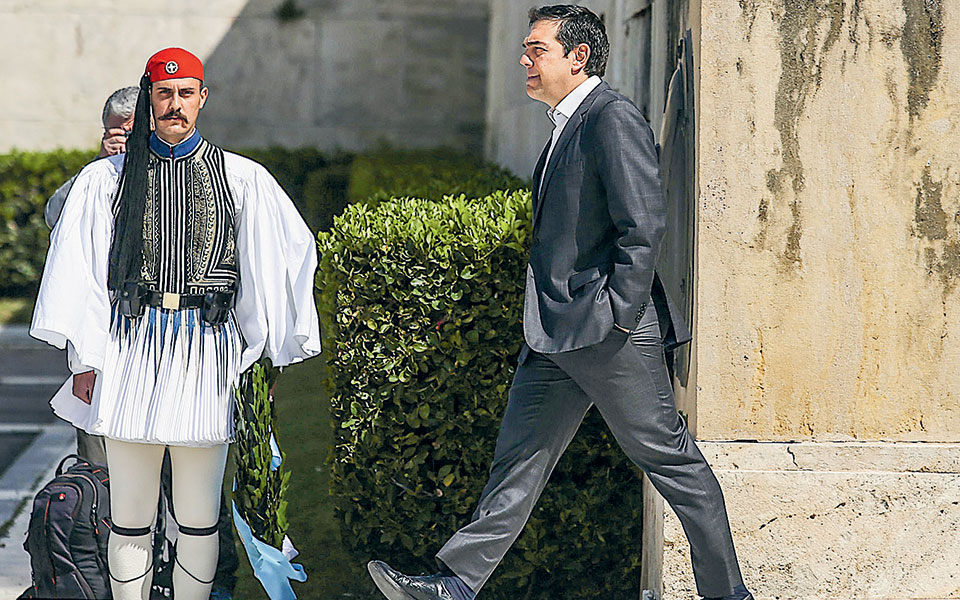 πολύ-βαριά-2370420