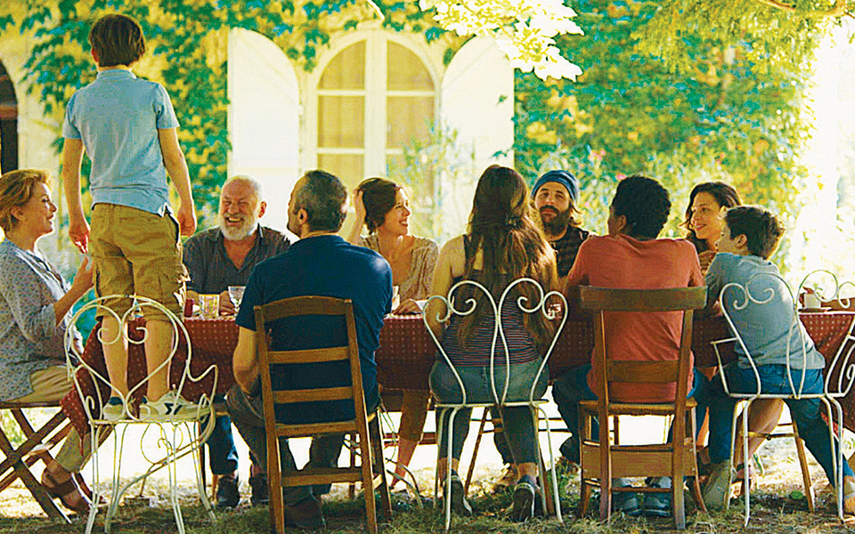 νέες-ταινίες-οικογενειακό-τραπέζι-σε-2368267