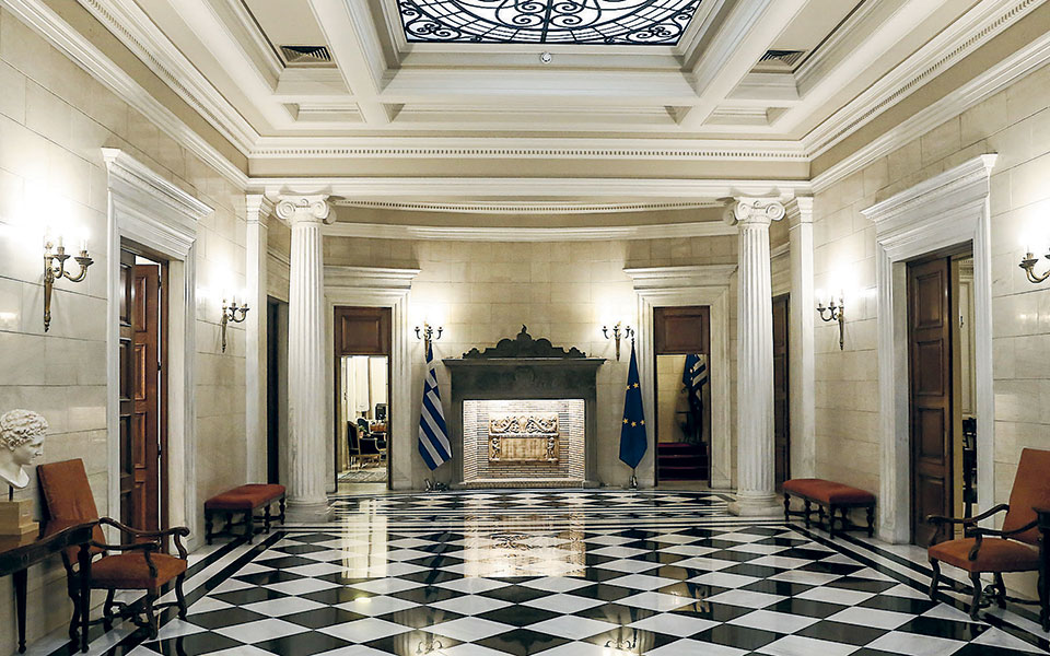 καραντίνα-και-στο-στρατηγείο-σε-ρυθμ-2369803