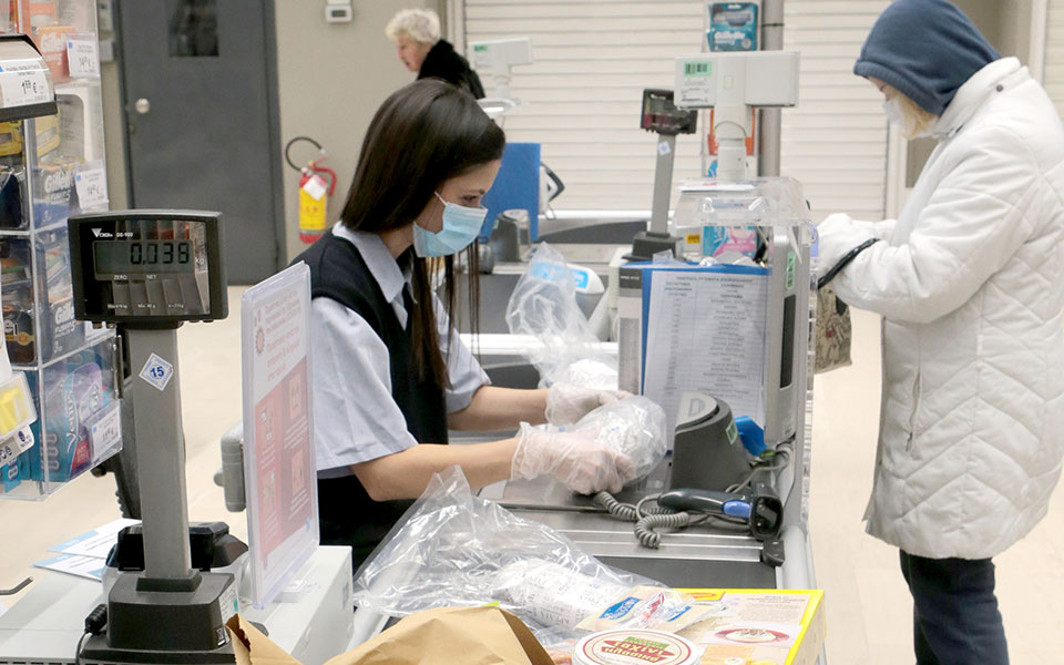 στο-σούπερ-μάρκετ-για-βόλτα-2369488