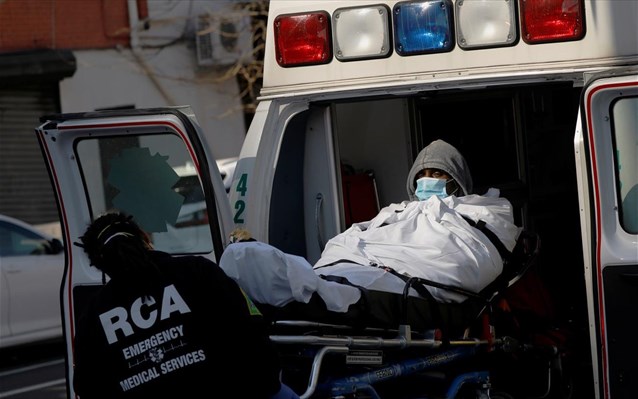 πάνω-από-2-000-οι-θάνατοι-στις-ηπα-ραγδαία-2370881