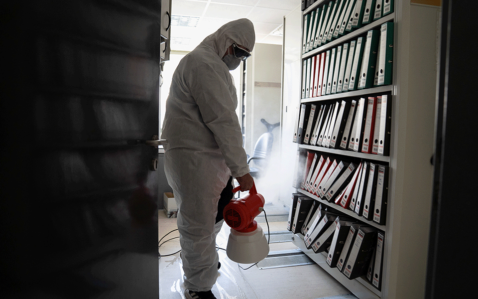 κορωνοϊός-στους-228-οι-νοσούντες-προβλ-2368655