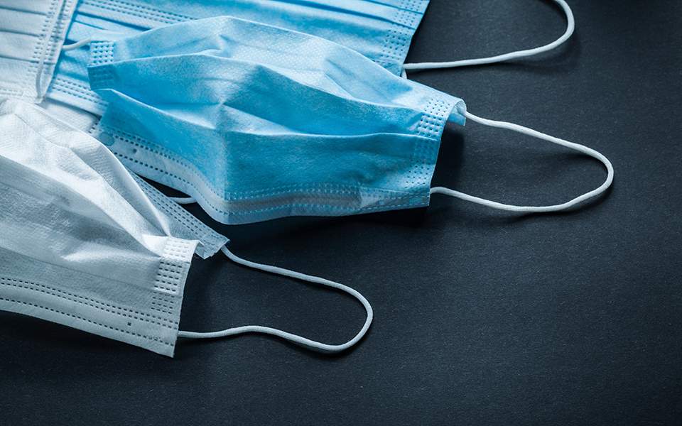 δωρεά-250-000-χειρουργικών-μασκών-από-τη-stoiximan-σ-2370405