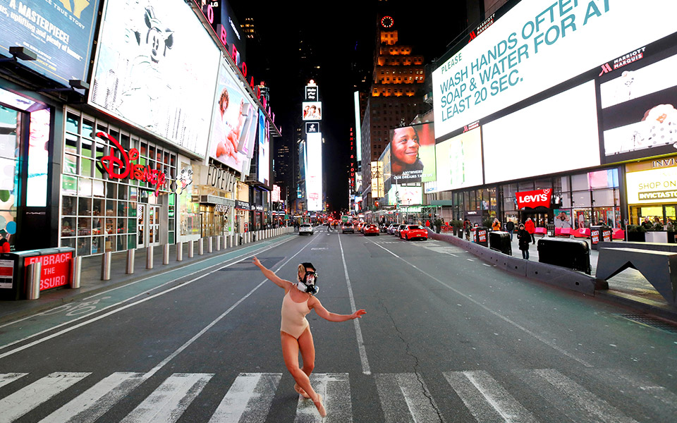 χορός-στον-ρυθμό-του-παραλόγου-2371195