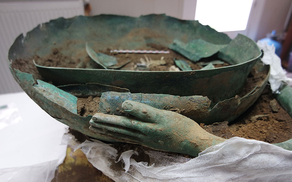 στο-φως-η-αριστοκρατία-της-αχλάδας-σ-2366484