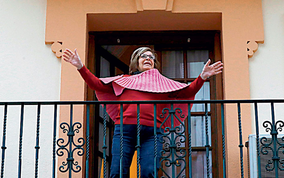 ενδοοικογενειακή-βία-εξαιτίας-καραν-2371506