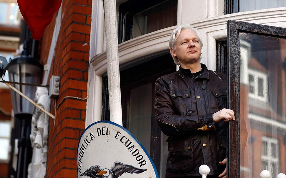 ο-τζούλιαν-ασάνζ-απέκτησε-δύο-παιδιά-μ-2373280