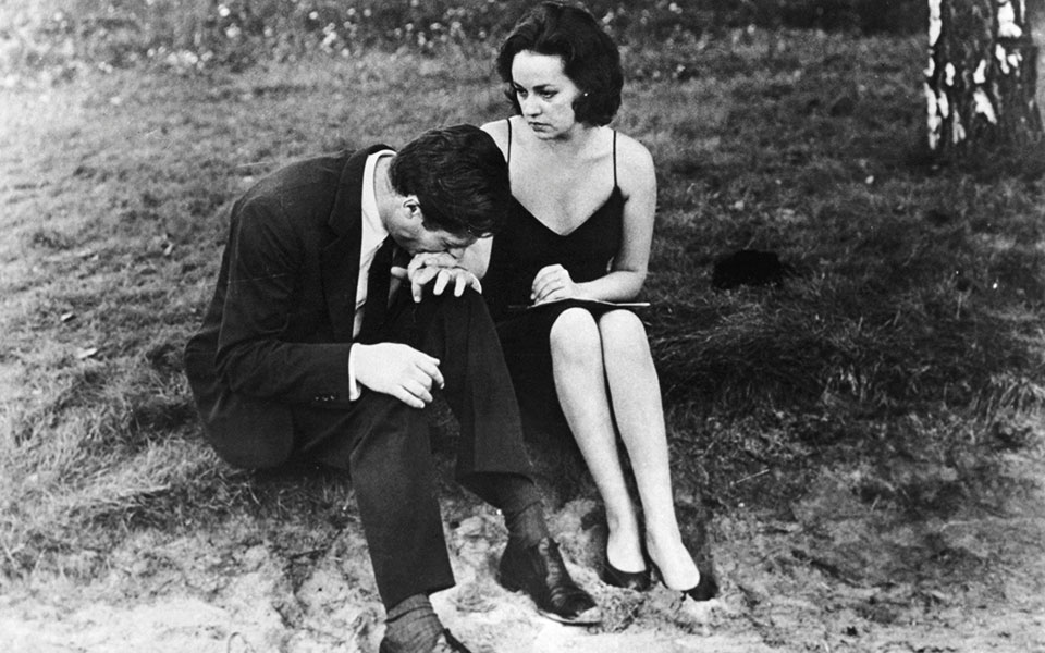 μια-καφκική-εποχή-v-2375664