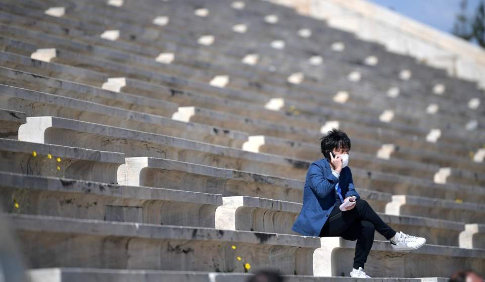 οι-επιστημονικές-διαφωνίες-σε-ώρα-κρί-2373277